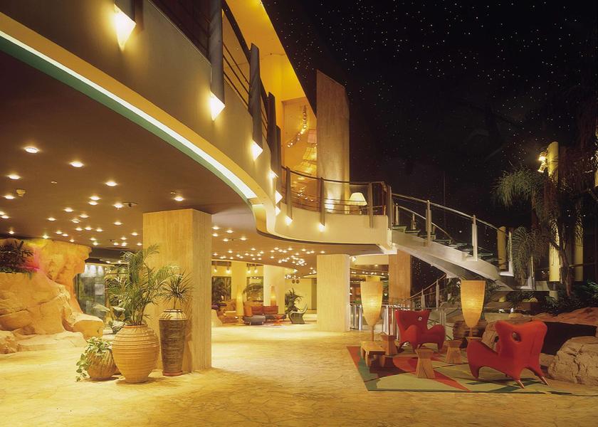  Eilat lobby
