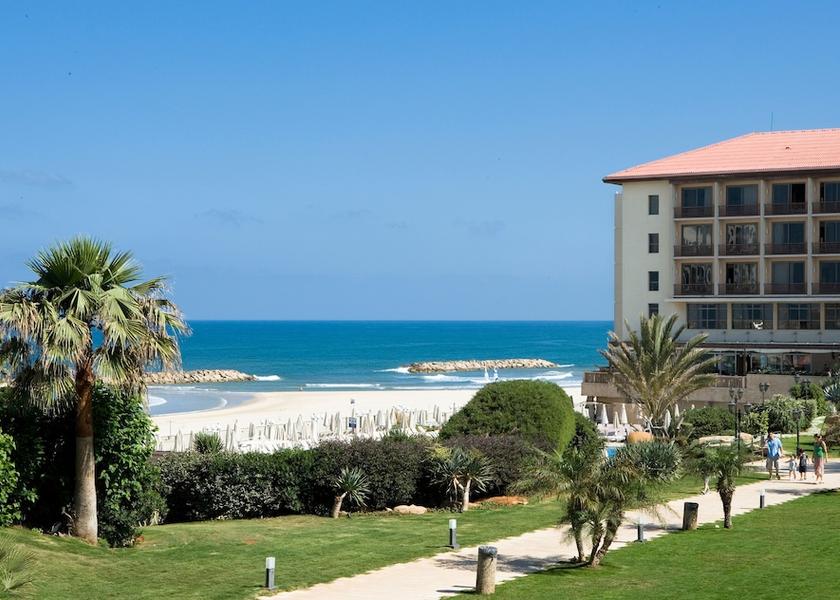 Tel Aviv Herzliya Surfing/boogie boarding