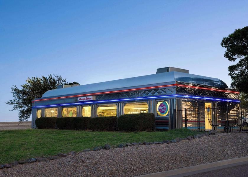 New Mexico Vaughn Dining Area