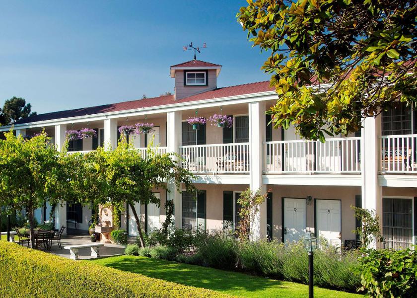 California Santa Barbara Hotel Exterior