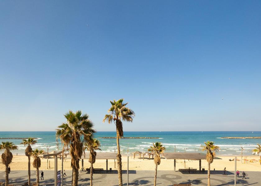  Tel Aviv beach