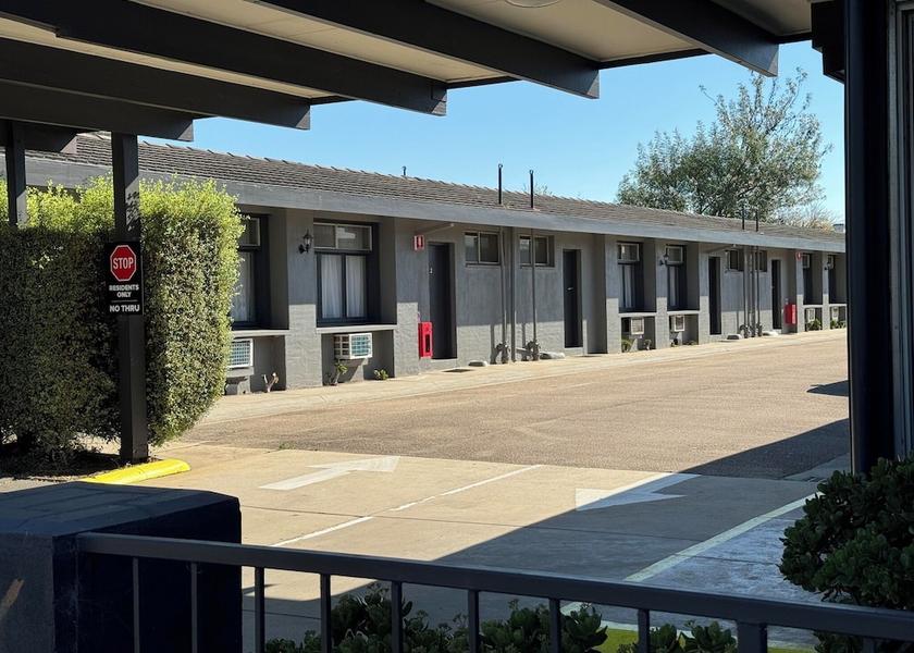 Victoria Bairnsdale Primary image