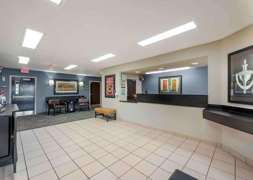 Indiana Fort Wayne Lobby