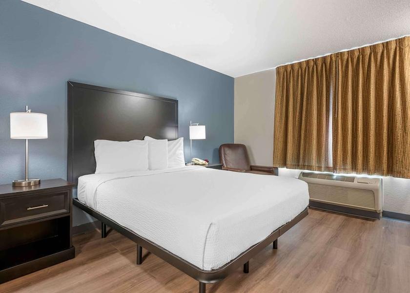 Indiana Fort Wayne Room
