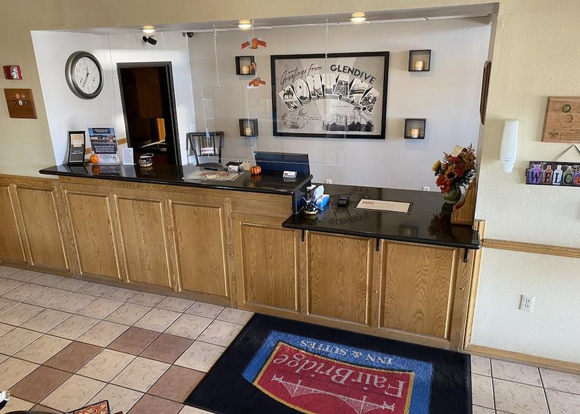 Montana Glendive Breakfast Area