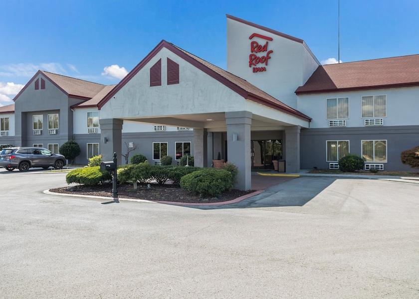 Kentucky London Exterior