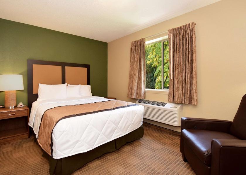 Virginia Newport News Room