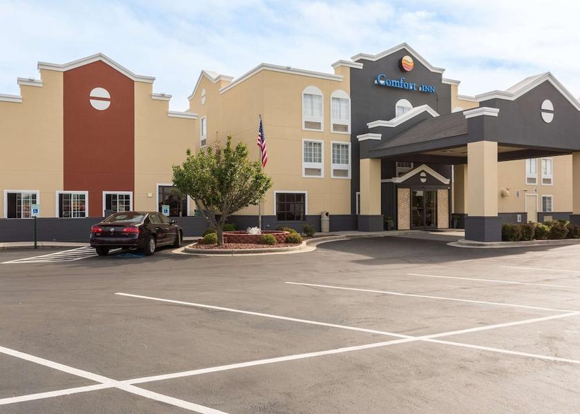 Alabama Decatur Exterior Detail