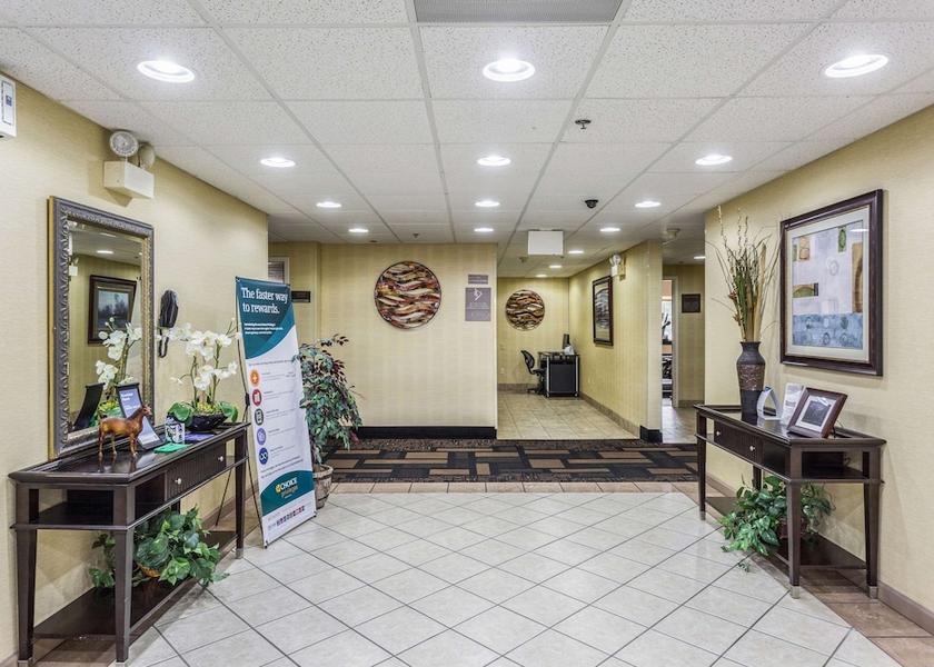 Alabama Decatur Lobby