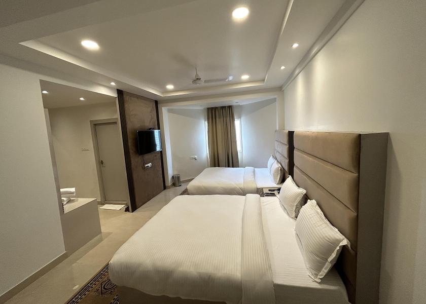 Uttar Pradesh Agra Executive Four Bed