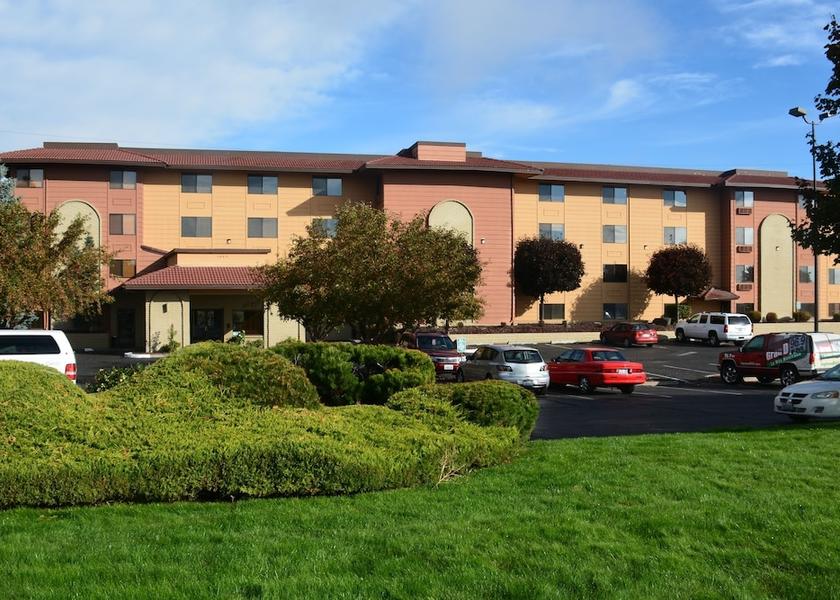 Washington Yakima Exterior Detail