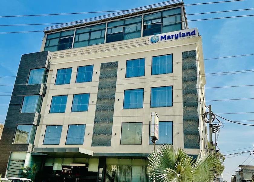 Punjab Zirakpur Hotel Exterior