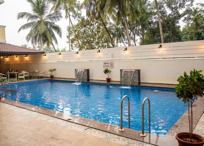 Goa Calangute Pool