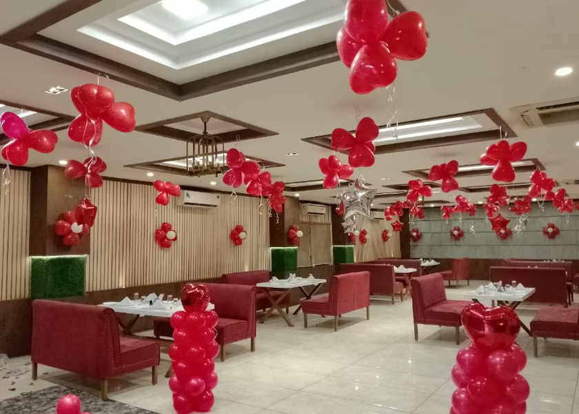 Jharkhand Dhanbad Food & Dining