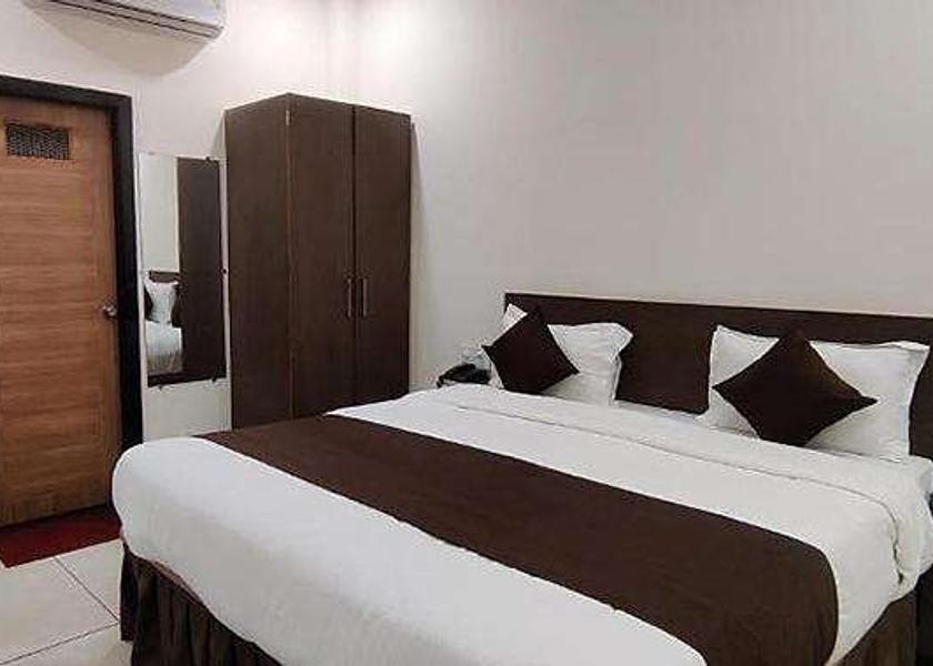 Rajasthan Udaipur Premium Room