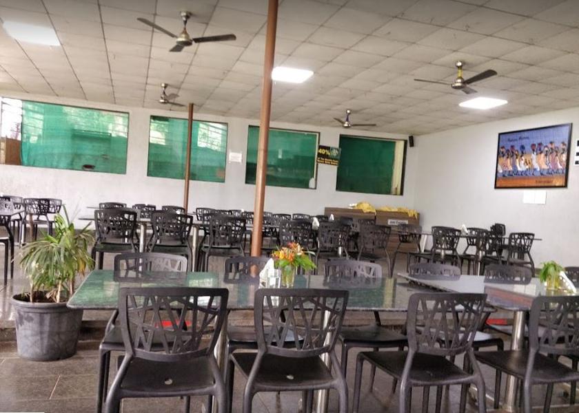 Maharashtra Pune Food & Dining
