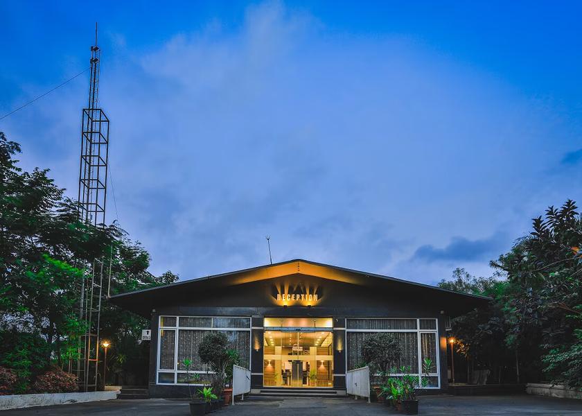 Maharashtra Pune Hotel Exterior