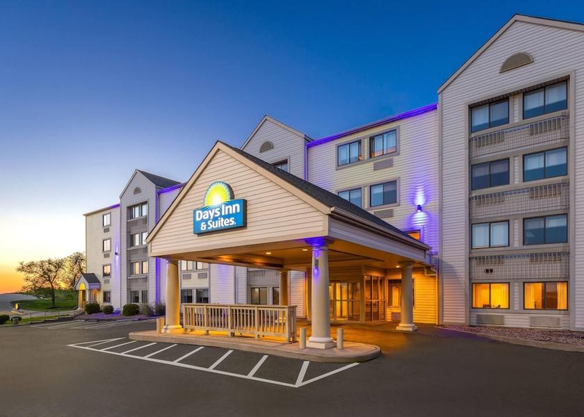 Missouri Kansas City Exterior Detail