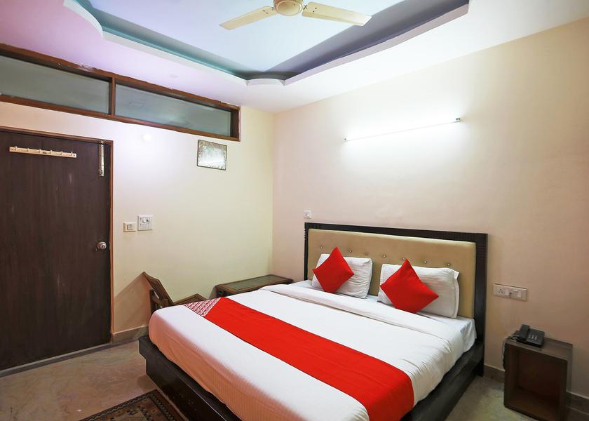 Uttar Pradesh Noida Room