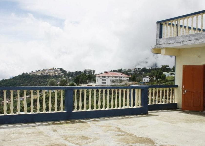 Assam Tawang Hotel Exterior