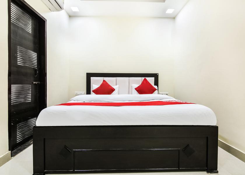 Haryana Hisar Room