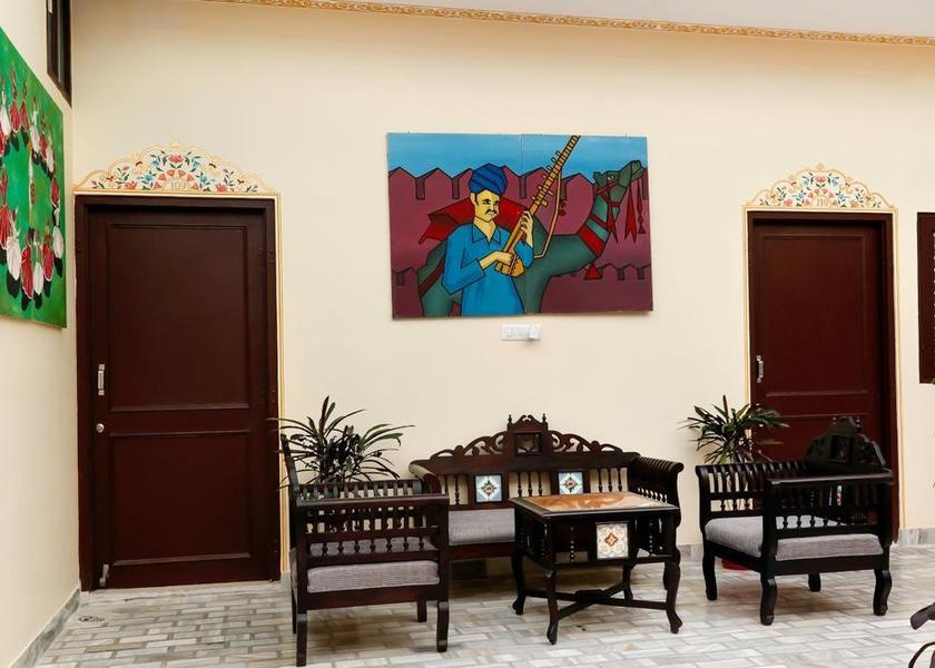 Delhi Delhi Public Areas