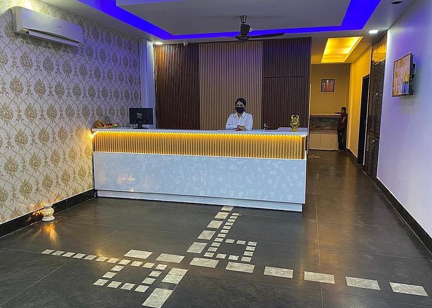 Delhi Delhi Public Areas