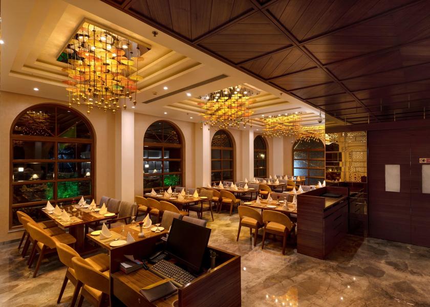 Maharashtra Nashik Food & Dining