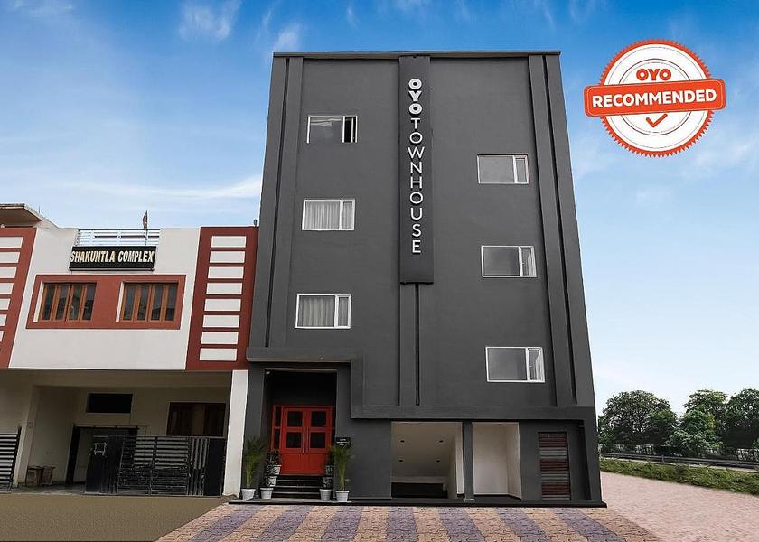 Uttar Pradesh Lucknow Hotel Exterior