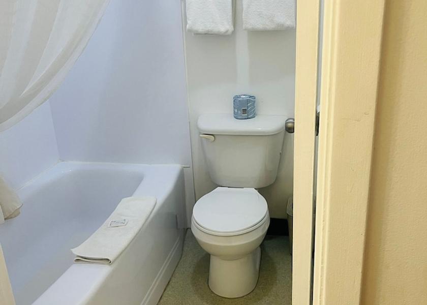 Saskatchewan Moose Jaw Bathroom