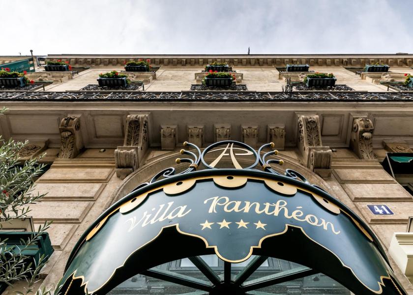 Île-de-France Paris Exterior view
