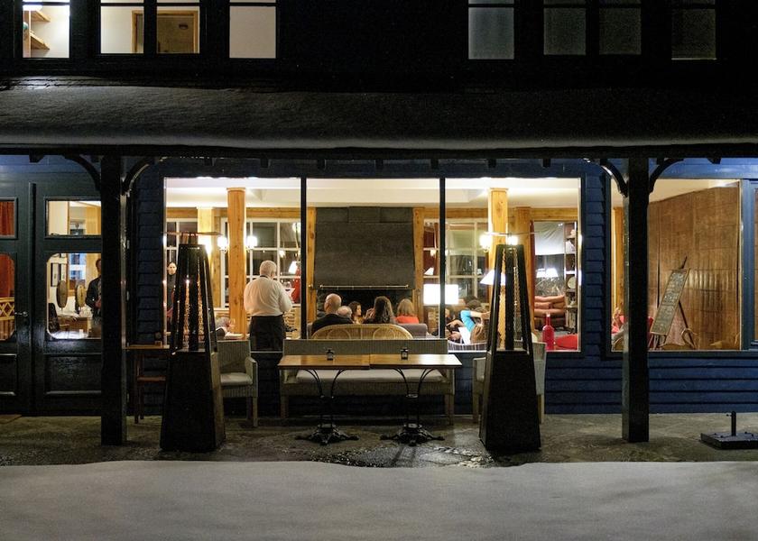  Villa La Angostura Exterior Detail