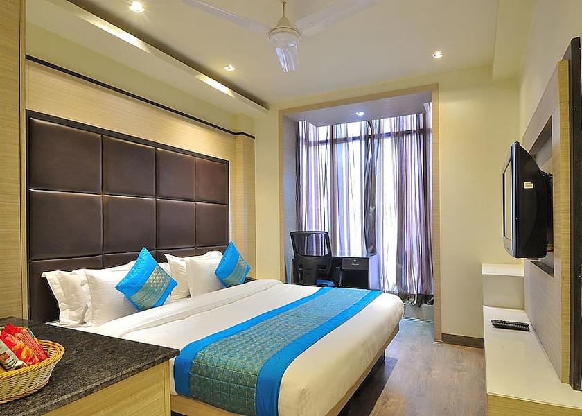 Delhi Delhi Room