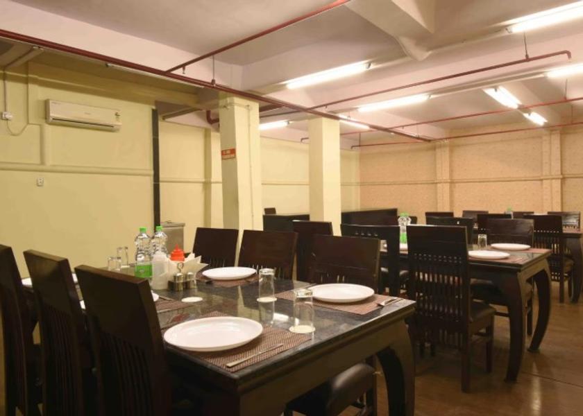 Delhi Delhi Food & Dining