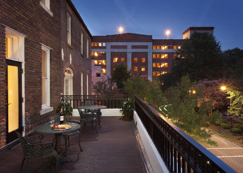 Georgia Savannah Terrace/patio