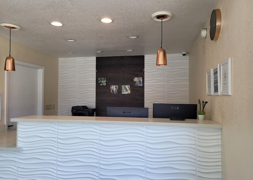 California Redwood City Interior