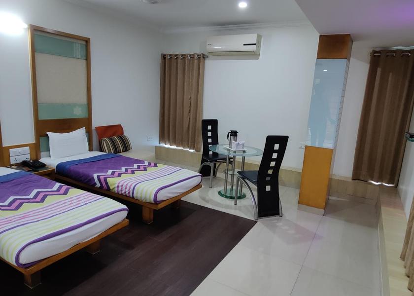 Gujarat Vapi Suite A/C Room