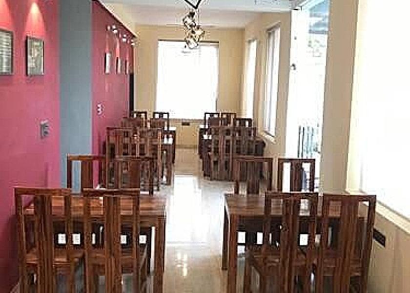 Uttar Pradesh Noida Food & Dining