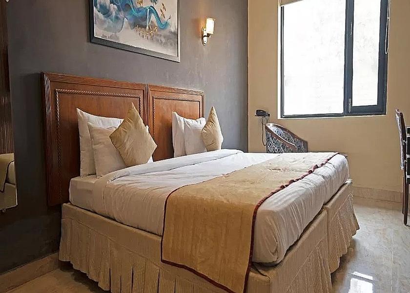 Uttar Pradesh Noida Deluxe Room