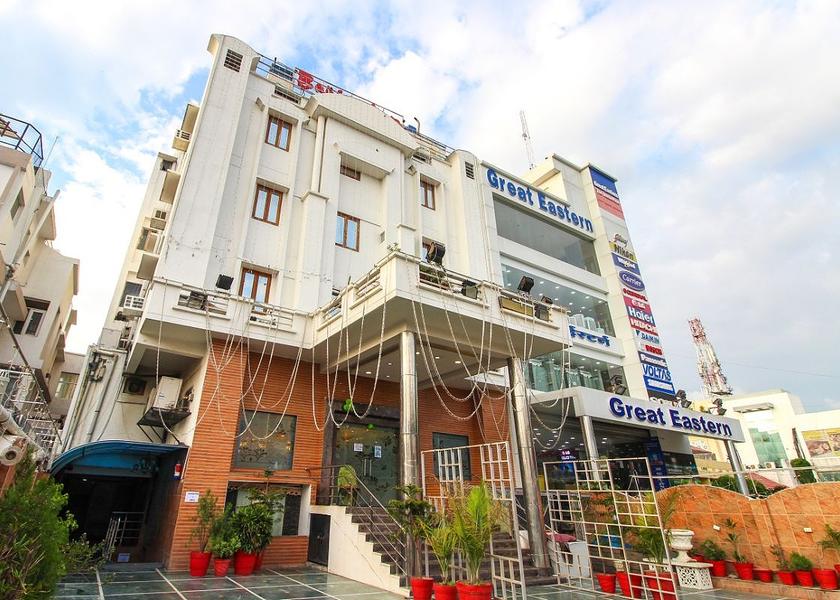 Uttar Pradesh Lucknow Hotel Exterior