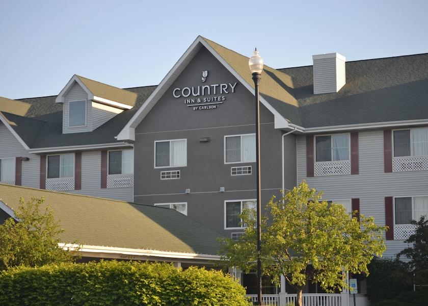 Illinois Gurnee Facade