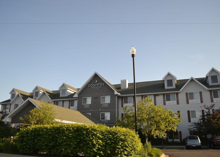 Illinois Gurnee Facade