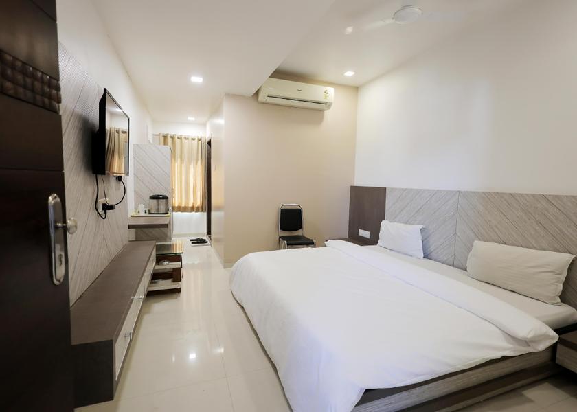 Gujarat Vadodara Executive Room 