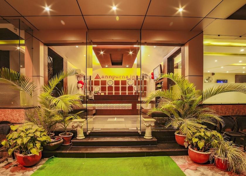 Madhya Pradesh Jabalpur Porch
