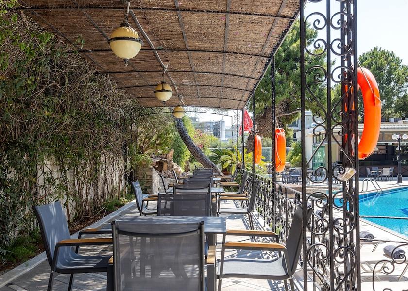 Attica Glyfada Gazebo