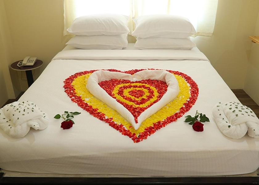 Karnataka Kanakapura Couple Non Ac Room