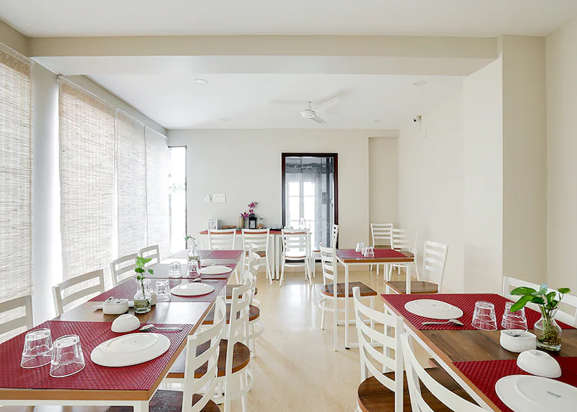 Uttar Pradesh Noida Food & Dining
