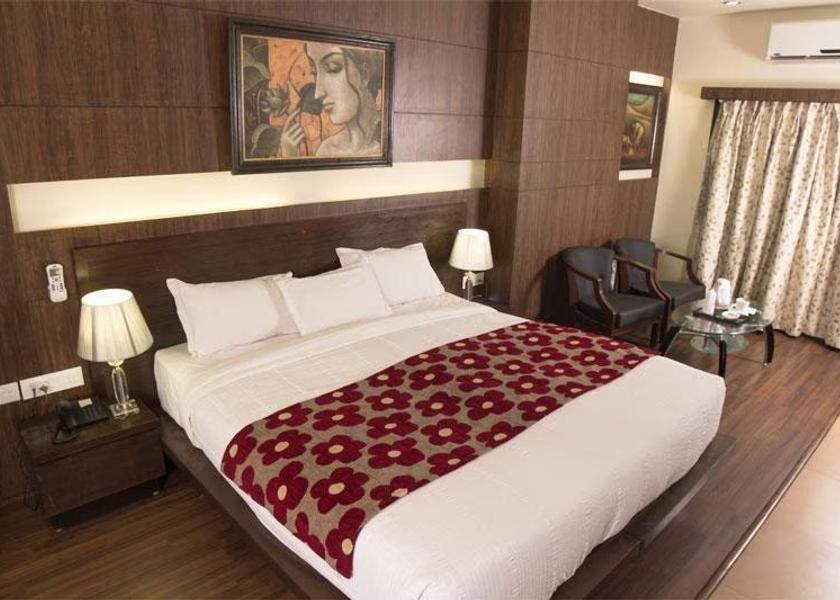 Jharkhand Dhanbad Deluxe Room