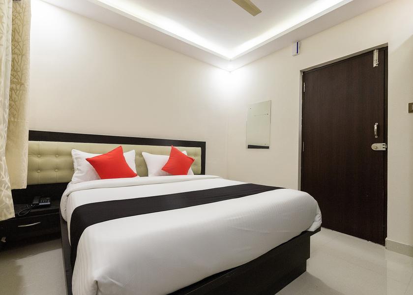 Karnataka Bangalore Classic Room