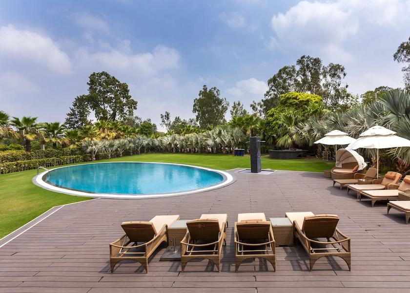 Delhi Delhi Pool